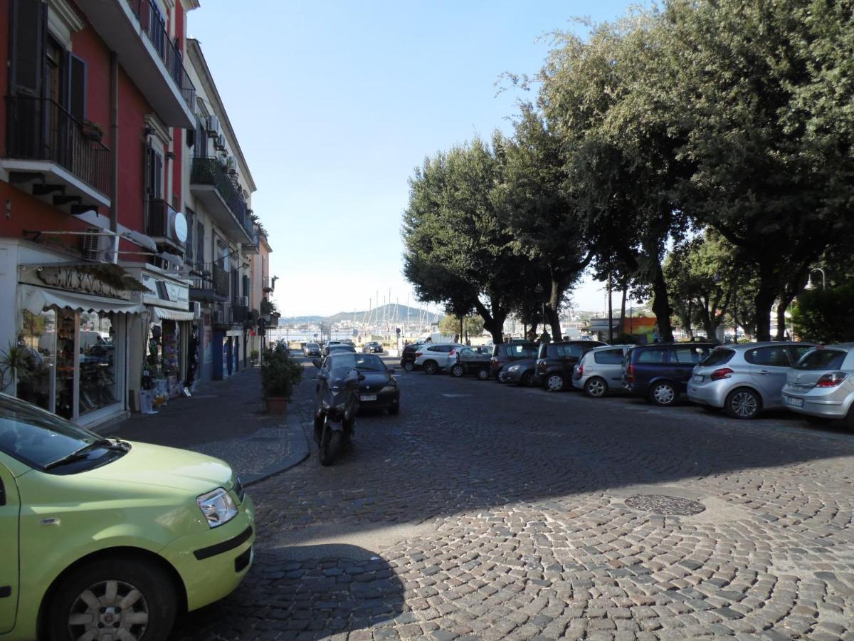 A Casa Di Monica Apartment Pozzuoli Exterior foto
