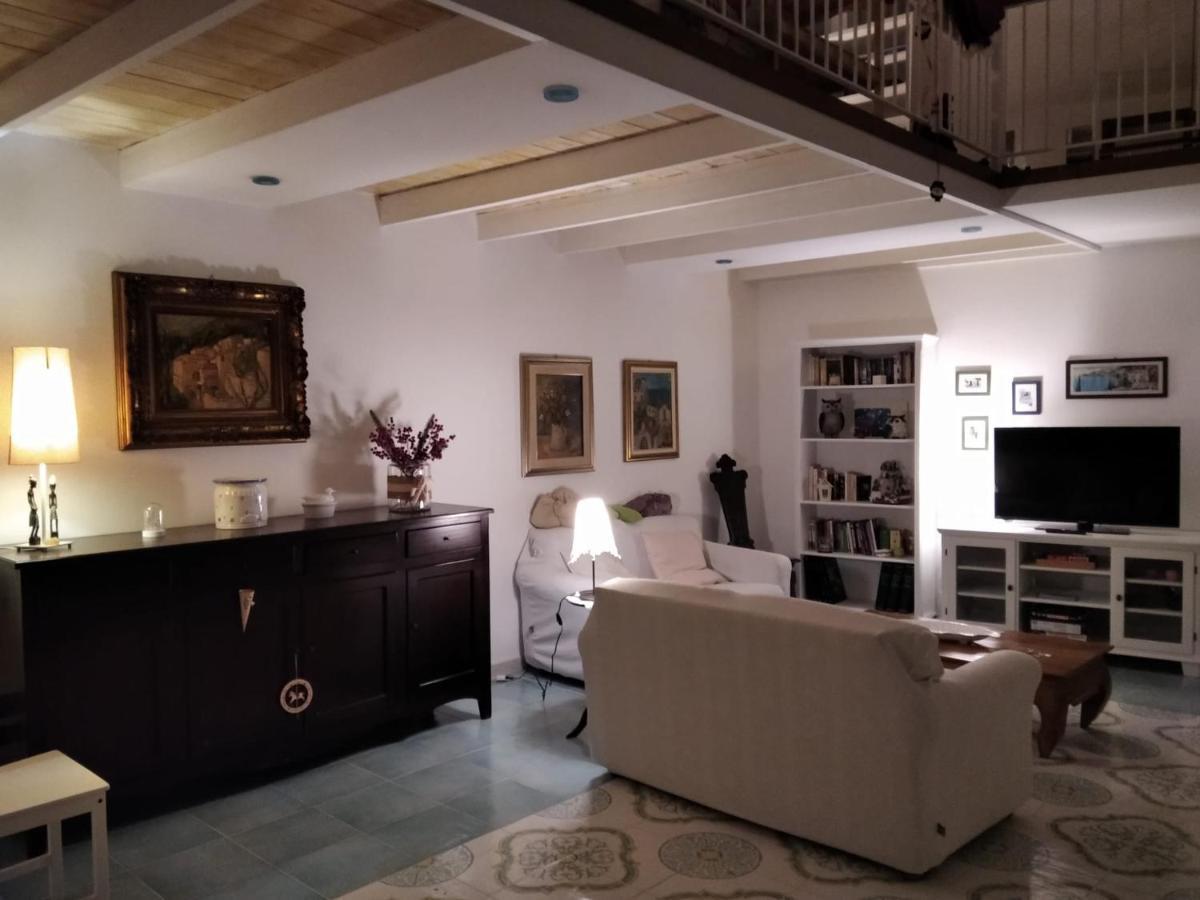 A Casa Di Monica Apartment Pozzuoli Exterior foto